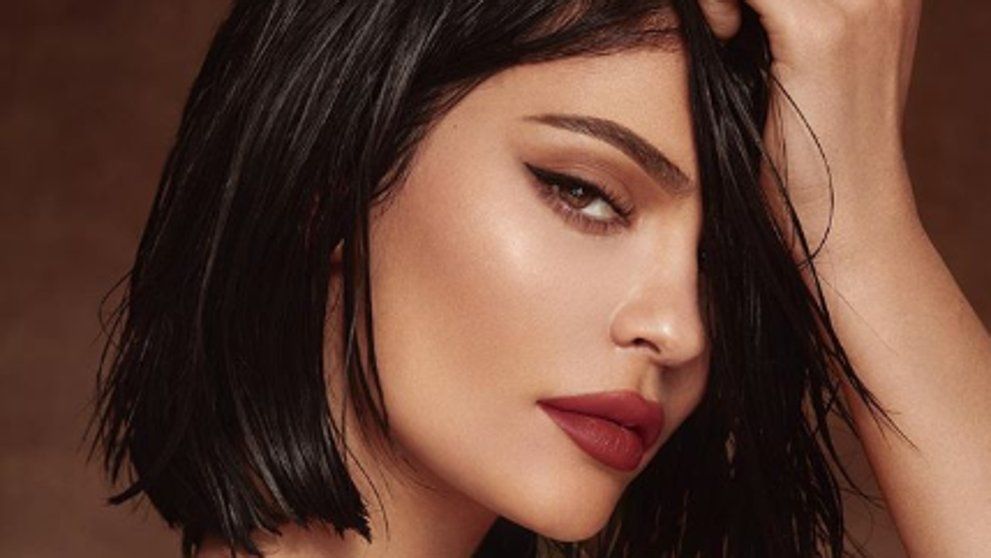 Kylie Jenner impacta con un diminuto bikini