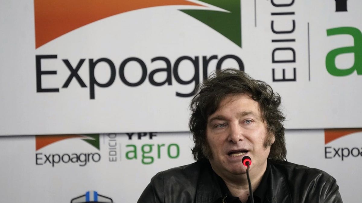 El Presidente Javier Milei encabezó este mediodía una conferencia de prensa en Expoagro 2024