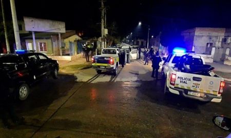 Ocurrió en Tucumán, fueron detenidos por hacer una fiesta. Ocurrió en Tucumán, fueron detenidos por hacer una fiesta.