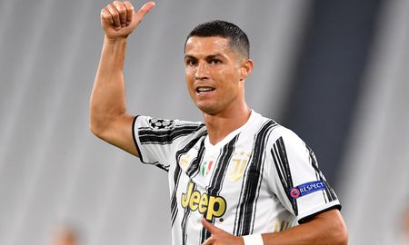 Cristiano Ronaldo faltó a un entrenamiento de la Juventus para comprar una Ferrari y el grupo se cansó de sus privilegios dentro del plantel. Cristiano Ronaldo faltó a un entrenamiento de la Juventus para comprar una Ferrari y el grupo se cansó de sus privilegios dentro del plantel.