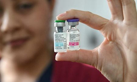 Santa Fe amplía la vacunación contra el dengue e incorpora adolescentes nacidos en 2010. Santa Fe amplía la vacunación contra el dengue e incorpora adolescentes nacidos en 2010.