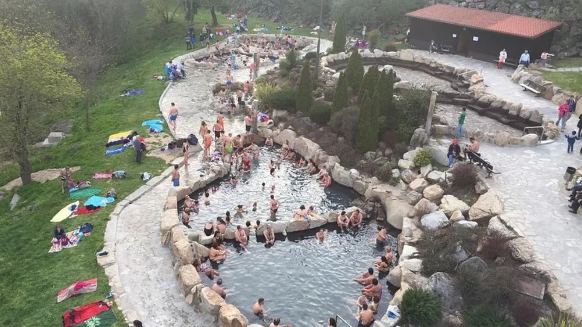 Las Termas de Reyes se convirtieron en uno de los destinos más elegidos para quienes buscan descansar en familia y reponer energía. Las Termas de Reyes se convirtieron en uno de los destinos más elegidos para quienes buscan descansar en familia y reponer energía.