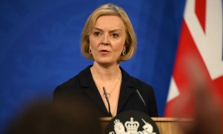 Liz Truss dijo que ya no podía cumplir con el mandato que le dio su Partido Conservador. Liz Truss dijo que ya no podía cumplir con el mandato que le dio su Partido Conservador.