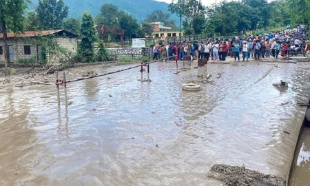 Una zona afectada por las inundaciones repentinas en el distrito de Nuwakot, Nepal. Foto: Agencia NA (Xinhua) Una zona afectada por las inundaciones repentinas en el distrito de Nuwakot, Nepal. Foto: Agencia NA (Xinhua)