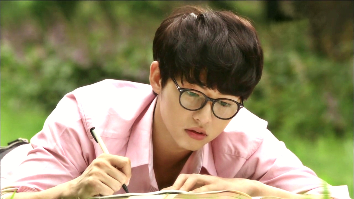 Song Joong Ki es uno de los actores más famosos de Corea del Sur y algunas de sus series se encuentran en Netflix. Song Joong Ki es uno de los actores más famosos de Corea del Sur y algunas de sus series se encuentran en Netflix.