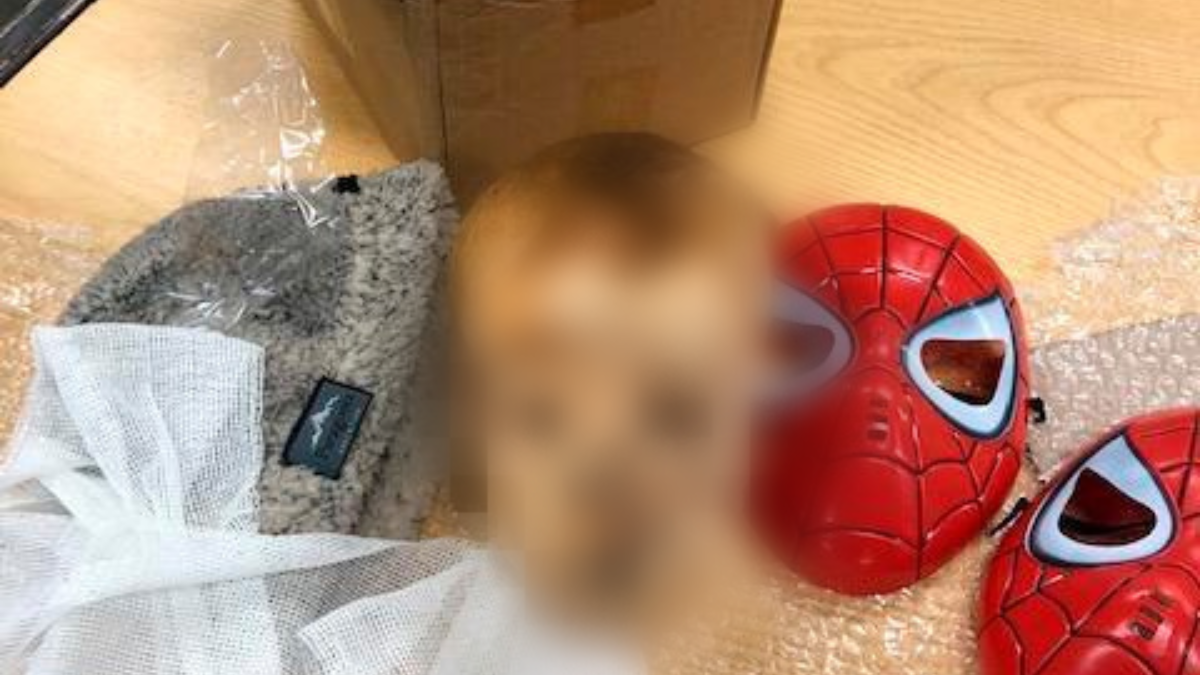 Encontraron una cabeza momificada en la aduana: lo que se sabe hasta ahora