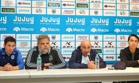 Gimnasia de Jujuy pidió reanudar el partido suspendido ante Deportivo Madryn: el fuerte descargo del club. Gimnasia de Jujuy pidió reanudar el partido suspendido ante Deportivo Madryn: el fuerte descargo del club.