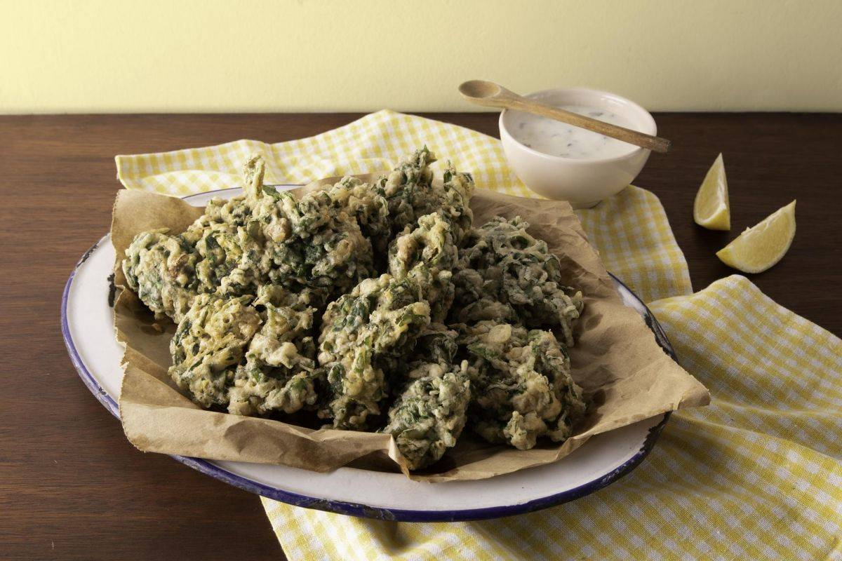 Cómo hacer buñuelos veggies de acelga y manzana