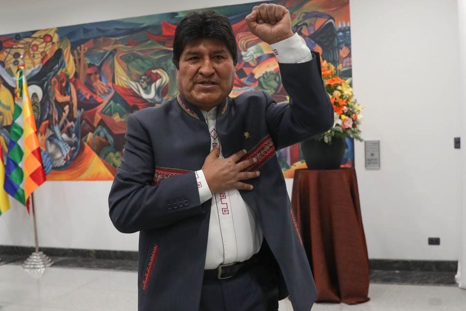 Evo Morales gana en primera vuelta las elecciones en Bolivia pero las acusaciones de fraude continúan