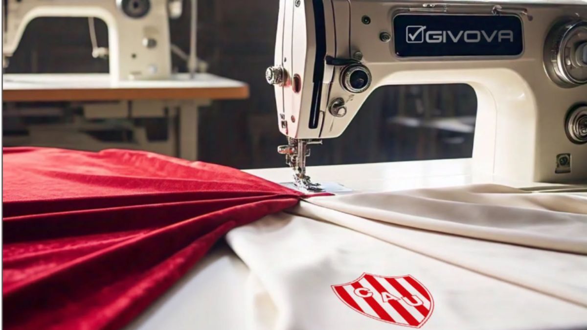 Cuánto sale y dónde comprar la nueva camiseta de Unión: lugares de venta en Santa Fe de la indumentaria Givova