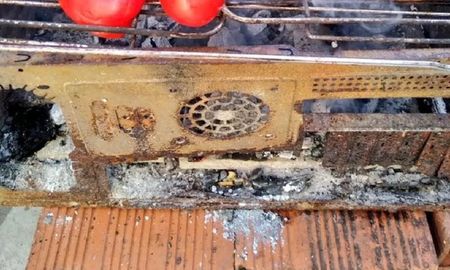 Hizo un asado en un gabinete de computadora y recibió las respuestas más nerd en Twitter Hizo un asado en un gabinete de computadora y recibió las respuestas más nerd en Twitter