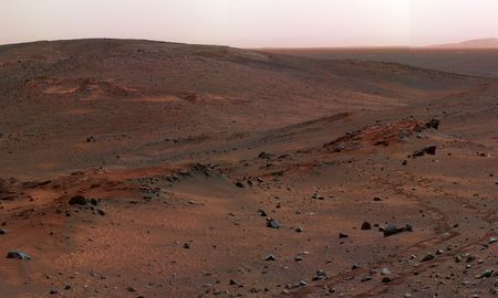 Desde que aterrizó en el Cráter Gale en 2012, Curiosity ha estado ascendiendo al Monte Sharp en busca de condiciones que alguna vez pudieron haber albergado vida. Desde que aterrizó en el Cráter Gale en 2012, Curiosity ha estado ascendiendo al Monte Sharp en busca de condiciones que alguna vez pudieron haber albergado vida.