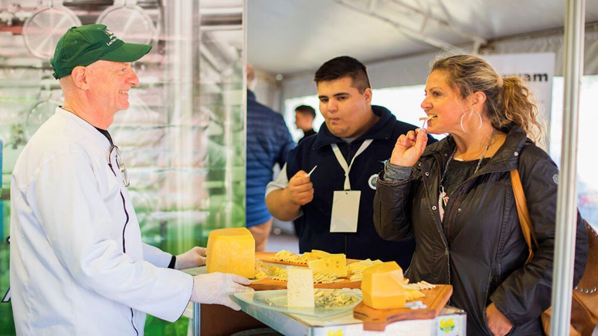 Los visitantes también podrán degustar los productos presentes en la Expo. Los visitantes también podrán degustar los productos presentes en la Expo.