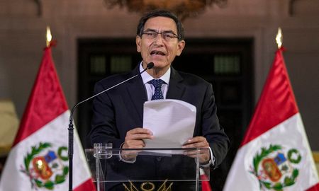 ¿quien gobierna en peru? la mayor crisis politica tras la disolucion del congreso
