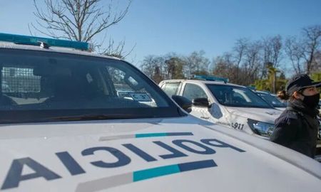 El violento femicidio ocurrió en Bella Vista y en el lugar trabajó personal de la Policía Bonaerense. El violento femicidio ocurrió en Bella Vista y en el lugar trabajó personal de la Policía Bonaerense.