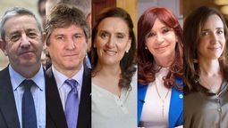 De izquierda a derecha: Julio Cobos, Amado Boudou, Gabriela Michetti, Cristina Fernández de Kirchner y Victoria Villarruel.&nbsp;