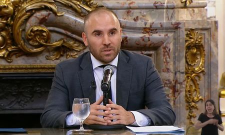 “Para facilitar las inversiones directas (en el sector energético), hay que cambiar regulaciones de capital a las que impuso la administración anterior en el 2019”, aseguró Guzmán / Foto: Prensa Min. de Economía. “Para facilitar las inversiones directas (en el sector energético), hay que cambiar regulaciones de capital a las que impuso la administración anterior en el 2019”, aseguró Guzmán / Foto: Prensa Min. de Economía.