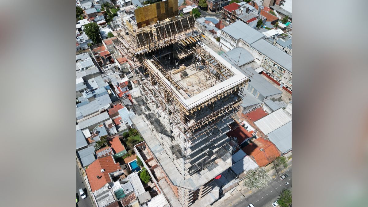 Altos de Urquiza es una de las obras más ambiciosas de APL. Altos de Urquiza es una de las obras más ambiciosas de APL.