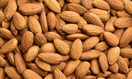 5 contraindicaciones de comer almendras en exceso