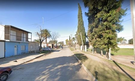 Ayacucho 9600: el domingo a la tarde robaron en la casa de una mujer de 70 años Ayacucho 9600: el domingo a la tarde robaron en la casa de una mujer de 70 años