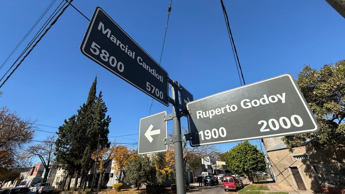 El delincuente ingresó a una vivienda de barrio Sargento Cabral y robó una moto, una bicicleta y herramientas mientras la familia estaba dentro.