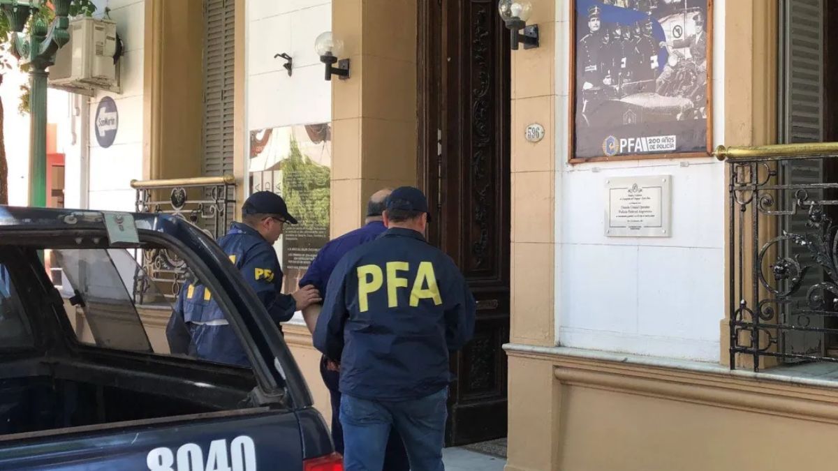 La Polic&iacute;a Federal llev&oacute; a cabo la detenci&oacute;n del hombre acusado por abuso sexual agravado.