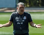 Gerardo Daniel Martino, entrenador de México, es fuertemente criticado por el rendimiento del seleccionado a 100 días del inicio del Mundial de Qatar 2022. Gerardo Daniel Martino, entrenador de México, es fuertemente criticado por el rendimiento del seleccionado a 100 días del inicio del Mundial de Qatar 2022.