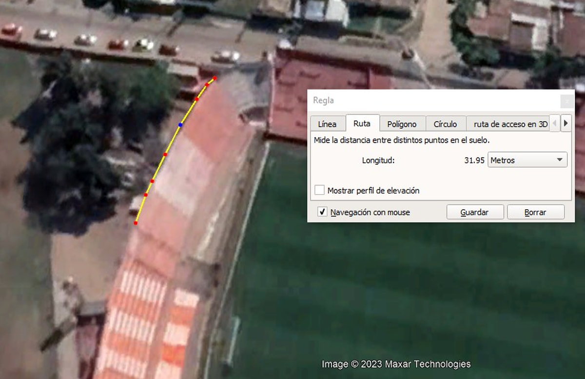 La tribuna popular Redonda.