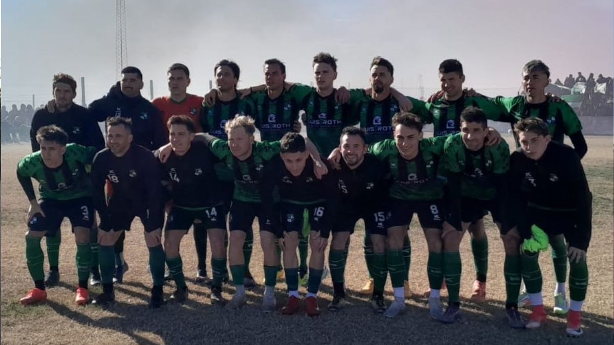 Sebastián Prediger fue campeón con Unión de Crespo tras su salida de Colón. Sebastián Prediger fue campeón con Unión de Crespo tras su salida de Colón.