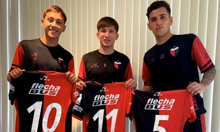 Iván Barbona, Griyo Taborda y Alan Forneris: los que firmaron contrato este viernes en Colón. Iván Barbona, Griyo Taborda y Alan Forneris: los que firmaron contrato este viernes en Colón.