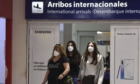 las fronteras continuaran cerradas hasta el 26 de abril las fronteras continuaran cerradas hasta el 26 de abril