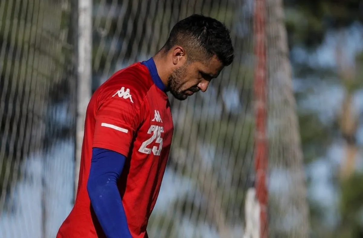 Sebastián Moyano dejará Unión tras finalizar su vínculo este 31 de diciembre. Sebastián Moyano dejará Unión tras finalizar su vínculo este 31 de diciembre.