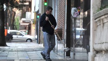 ¿Cuánto cobran los encargados de edificios en abril de 2025?