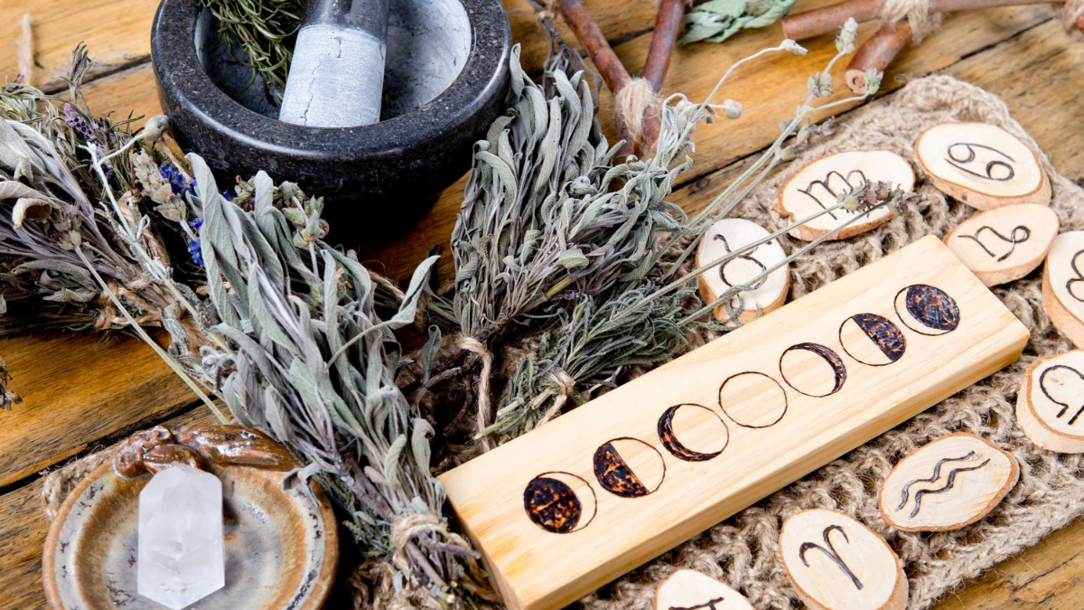 Paso a paso, el ritual de luna llena en Capricornio. Paso a paso, el ritual de luna llena en Capricornio.