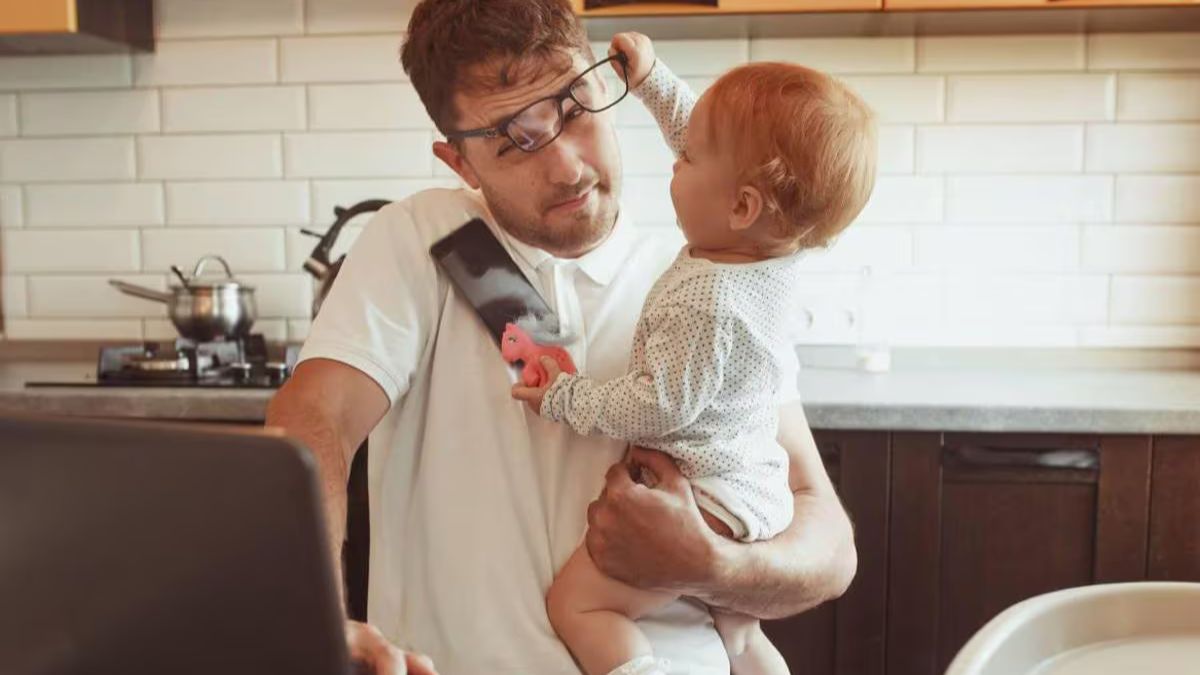 La extensión de la licencia por paternidad es una de las estrategias clave para poder avanzar en el camino de las paternidades conscientes. La extensión de la licencia por paternidad es una de las estrategias clave para poder avanzar en el camino de las paternidades conscientes.