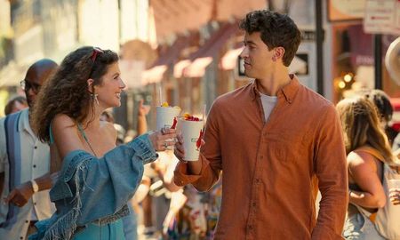 La adaptación de la novela best seller de Emily Henry la rompe en Netflix. La adaptación de la novela best seller de Emily Henry la rompe en Netflix.