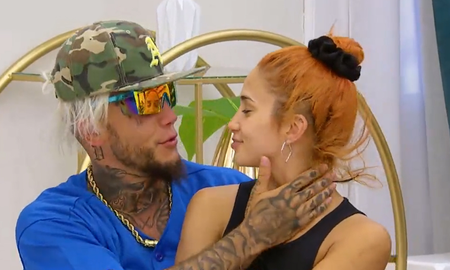 El desagradable regalo que dejaron Alex Caniggia y Melody Luz en la suite de El Hotel de los Famosos. El desagradable regalo que dejaron Alex Caniggia y Melody Luz en la suite de El Hotel de los Famosos.