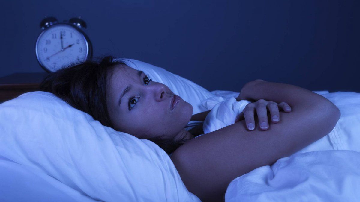 Cuáles son los síntomas y las causas del insomnio 