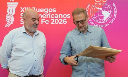 El acto de apertura de sobres se realizó en el Alero de Coronel Dorrego. El acto de apertura de sobres se realizó en el Alero de Coronel Dorrego.