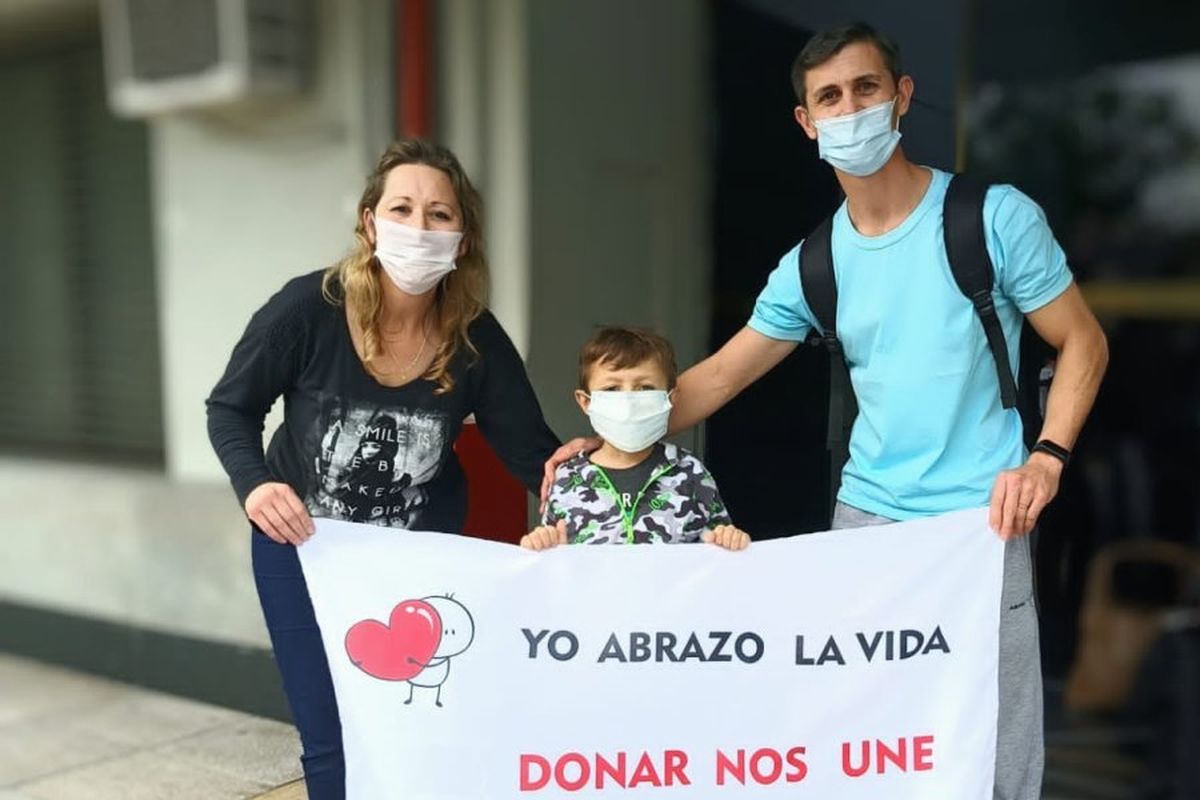 Tomás recibió un trasplante de riñón en el Hospital de Niños Dr. Orlando Alassia de la ciudad de Santa Fe. Tomás recibió un trasplante de riñón en el Hospital de Niños Dr. Orlando Alassia de la ciudad de Santa Fe.