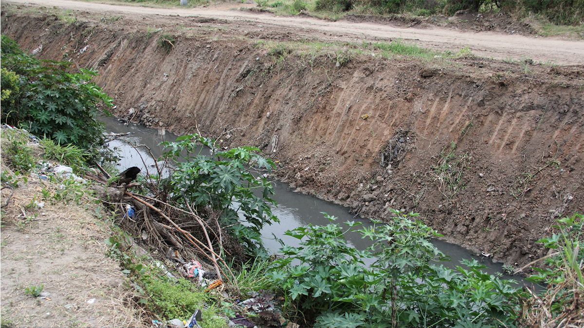 El secretario de Prácticas Socio Comunitarias del gobierno de Santa Fe, Ignacio Martínez Kerz, recorrió este viernes junto a otras autoridades de la provincia, el barrio Las Lomas de la capital santafesina donde se está llevando adelante el Plan Incluir.
