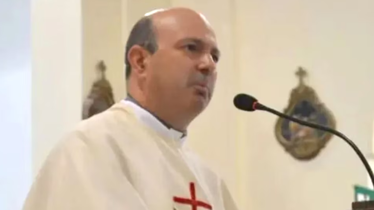 El sacerdote Marcelo Ferrero reconoció el abuso y recibió una pena en suspenso.