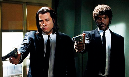 La famosa película de Tarantino, que narra varias historias de bandas criminales en Los Ángeles, es considerada por los críticos como una de las obras cinematográficas más influyentes de los últimos 30 años. En 1995 el director ganó el óscar en la categoría del mejor guion original por la cinta. La famosa película de Tarantino, que narra varias historias de bandas criminales en Los Ángeles, es considerada por los críticos como una de las obras cinematográficas más influyentes de los últimos 30 años. En 1995 el director ganó el óscar en la categoría del mejor guion original por la cinta.