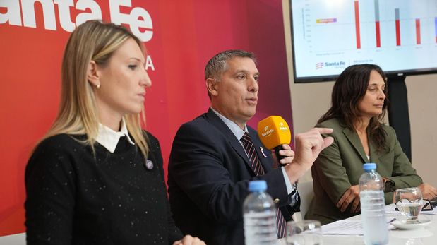 El Gobierno de Santa Fe oficializó el plan de desendeudamiento para empleados públicos y privados.&nbsp;