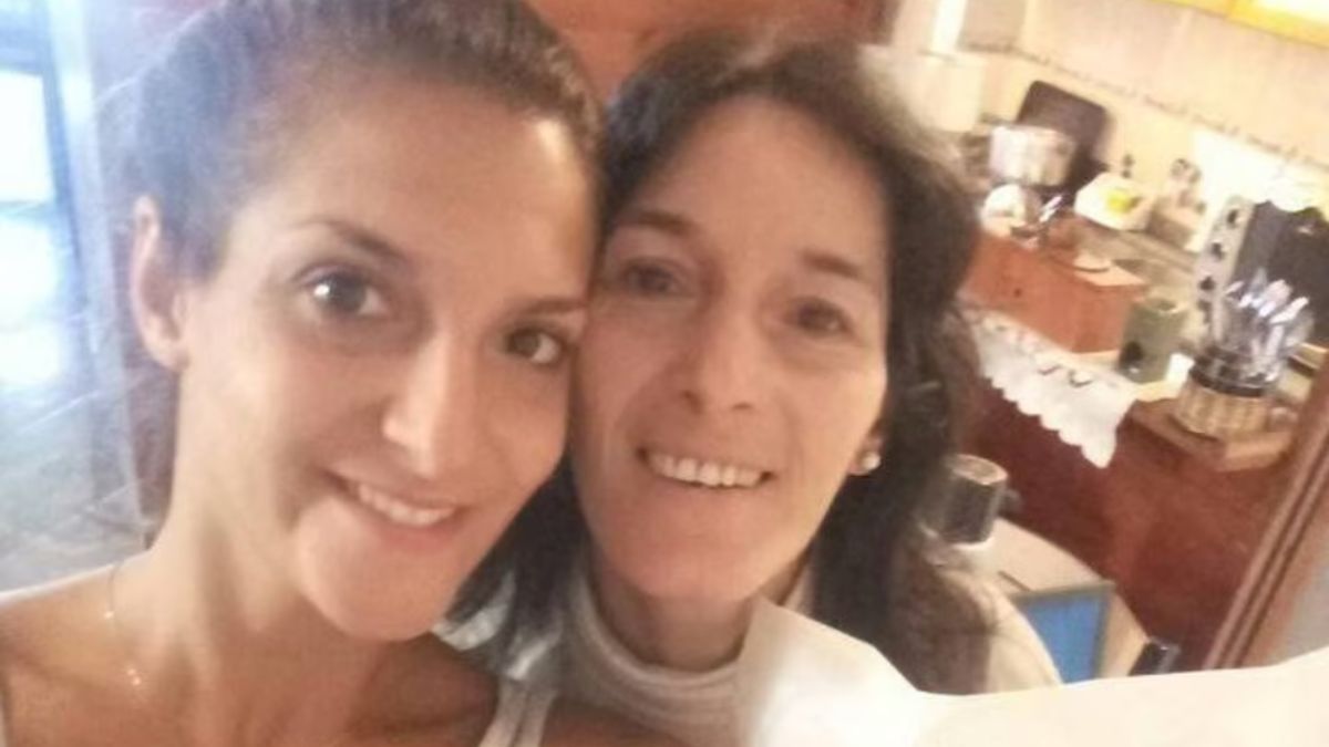 El juicio por el brutal doble crimen en Rosario comenzó este miércoles: el narco René “Brujo” Ungaro y otros tres hombres enfrentan pedidos de prisión perpetua.