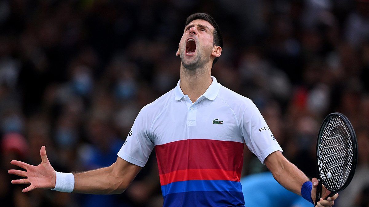 Djokovic obtuvo su sexta corona en el Masters 1000 de París y superó a Nadal.