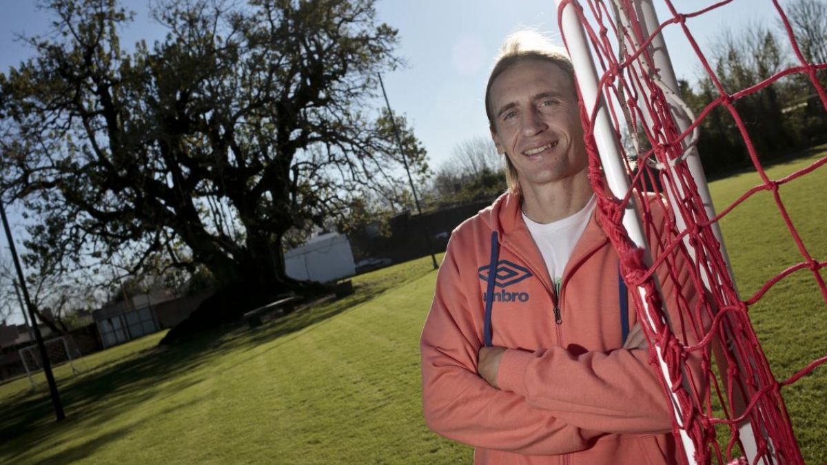 Adrián Bastía es el director técnico de Central Norte de Salta en 2026. Adrián Bastía es el director técnico de Central Norte de Salta en 2026.