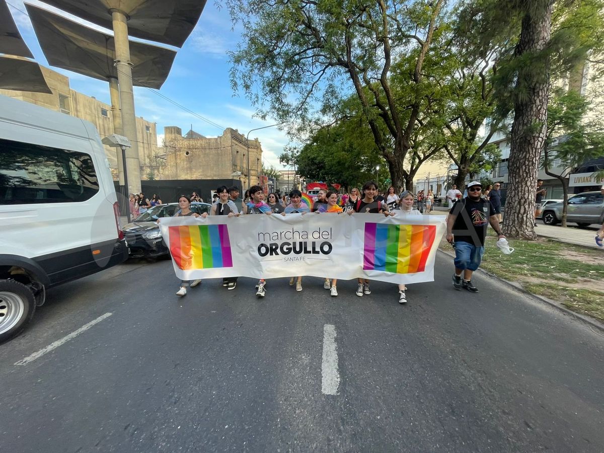 Marcha del Orgullo en la ciudad de Santa Fe contra el odio