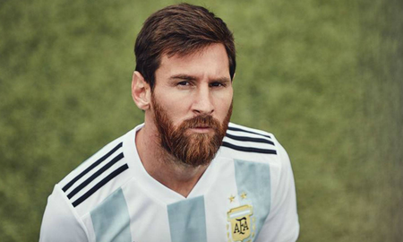 La hermana de Cristiano Ronaldo se burló de Messi con un provocador posteo en instagram La hermana de Cristiano Ronaldo se burló de Messi con un provocador posteo en instagram