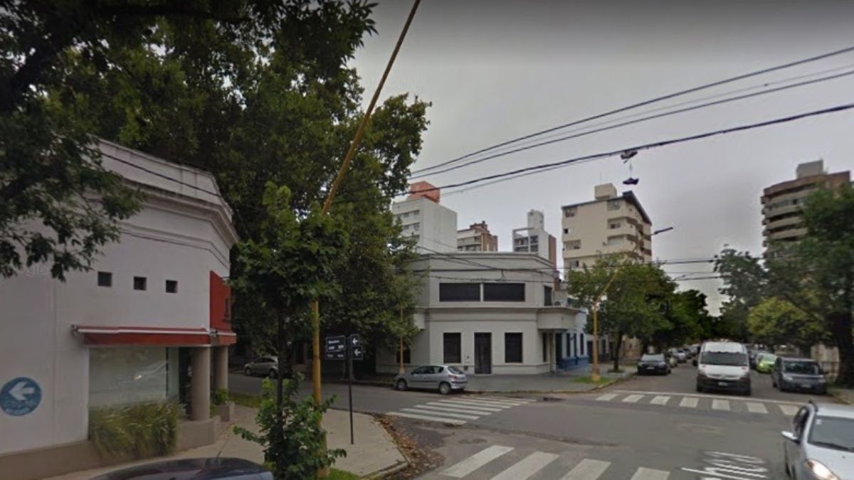 Necochea 3600: acá el ladrón interceptó a la víctima.